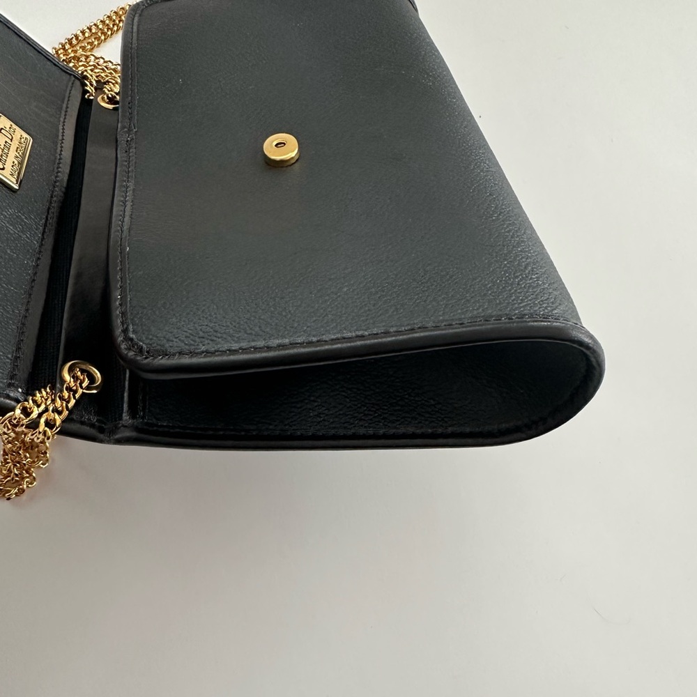 ❌❌SOLD❌❌AUTH Christian Dior CD Chain Honeycomb Leatger Handbag Clutch - Picture 3 of 7